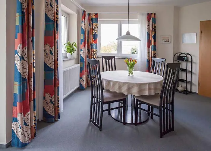 Haus Ulla شقة باد كونيغ