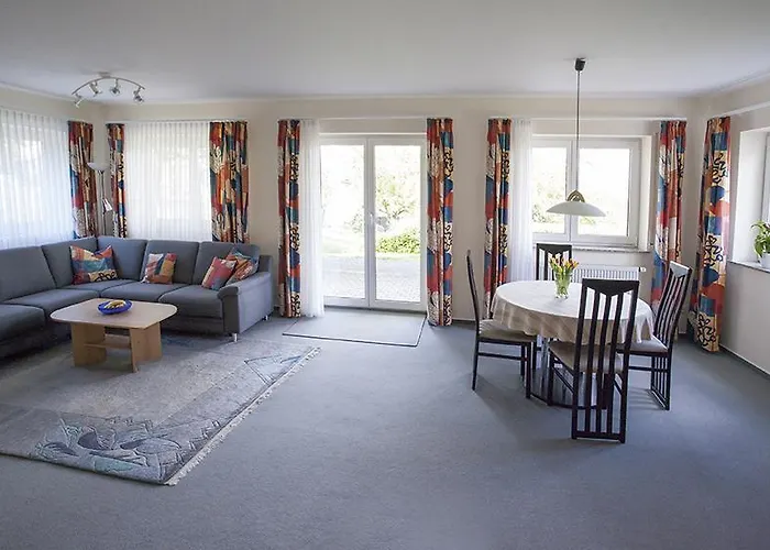 Haus Ulla شقة باد كونيغ